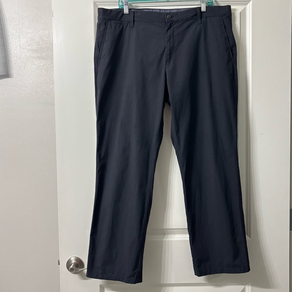 Gap Tailored Khakis Charcoal Gray size 38x30 *see description